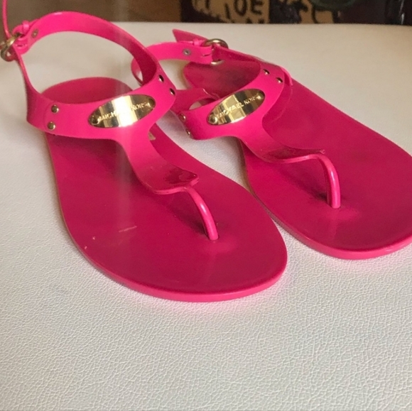 MK Sandals - Picture 1 of 1